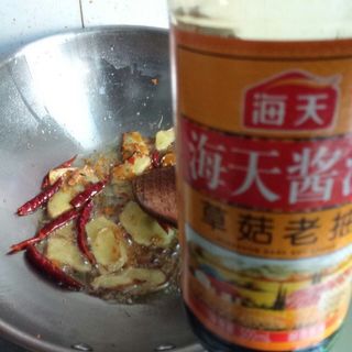 红烧鸡肉的做法,红烧鸡肉的家常做法