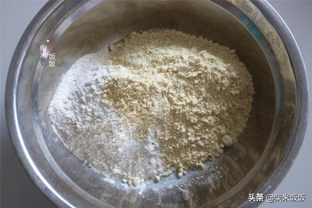 饼用什么面粉做？