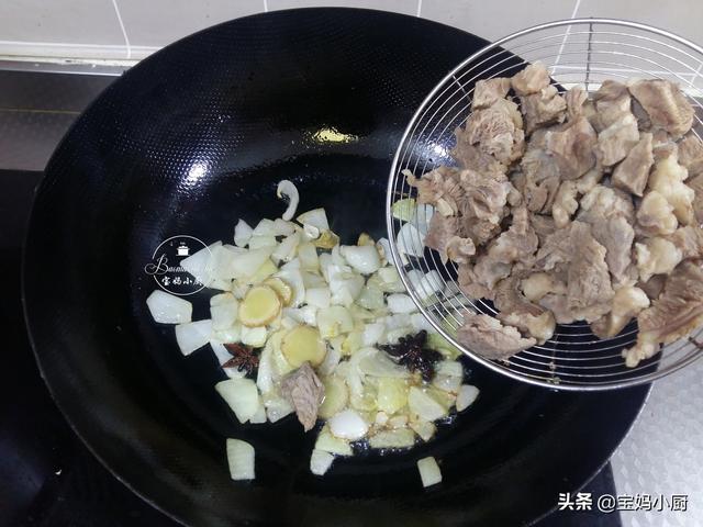 炖牛肉放什么调料？