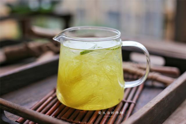 夏天什么茶解渴？