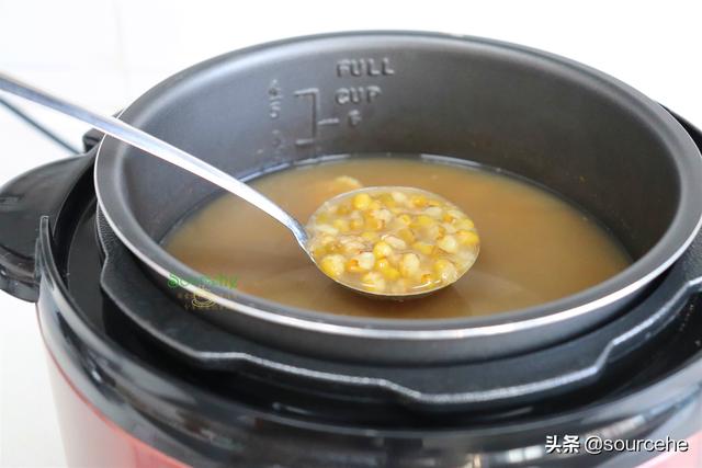 熬绿豆水什么时候放冰糖？