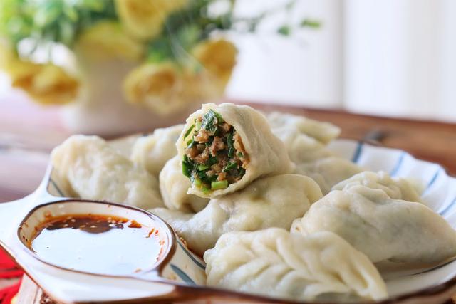 饺子可以和什么一起煮，除夕吃饺子还是春节吃饺子