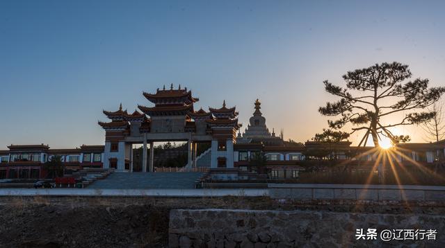 阜新什么地方有喇嘛炖肉，来到辽宁阜新瑞应寺，才知道解放军喇嘛营的故事（旅拍）