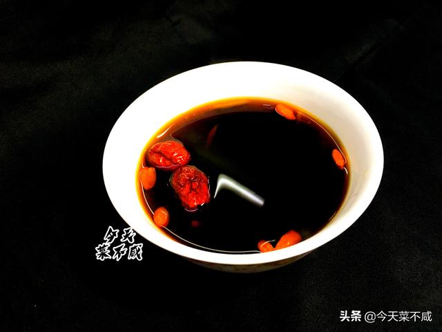 姜红糖水什么时候喝好，每天早上一杯红糖姜茶