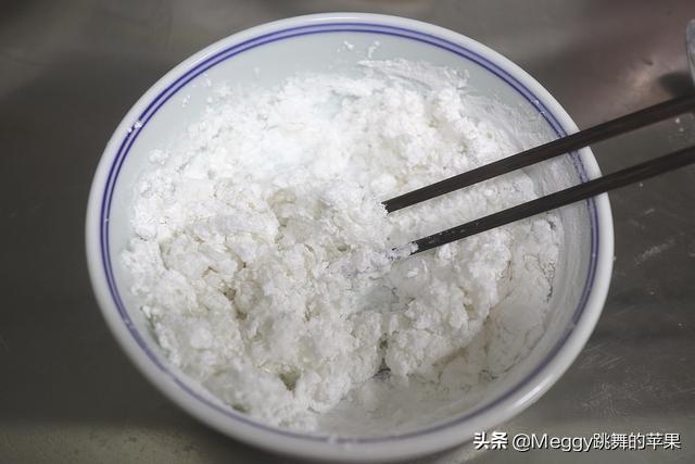 虾饺皮不粘手为什么，水晶虾饺馅的做法窍门