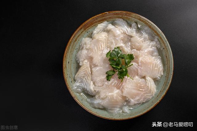 鸡汤用的什么东西给鸡肉丝一样，鸡汤用鸡腿肉可以吗