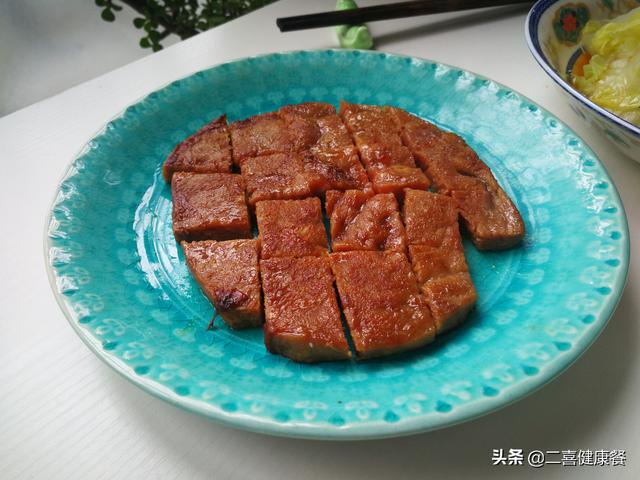 减肥中午应该吃什么，素食减肥餐一个月菜谱