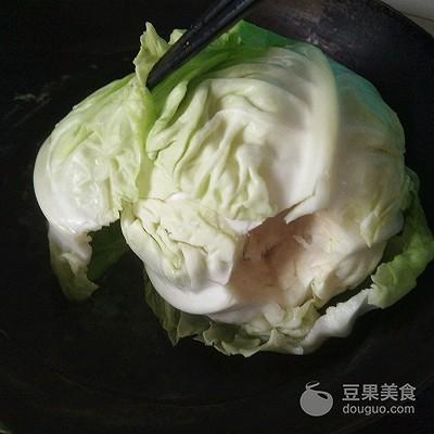 包生菜是什么，卷心菜包肉的做法