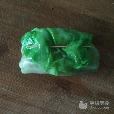 包生菜是什么，卷心菜包肉的做法