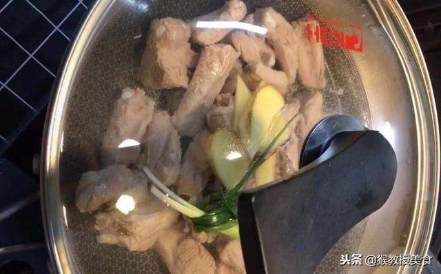 冬天用排骨煲什么汤好，冬天排骨煲什么汤比较好