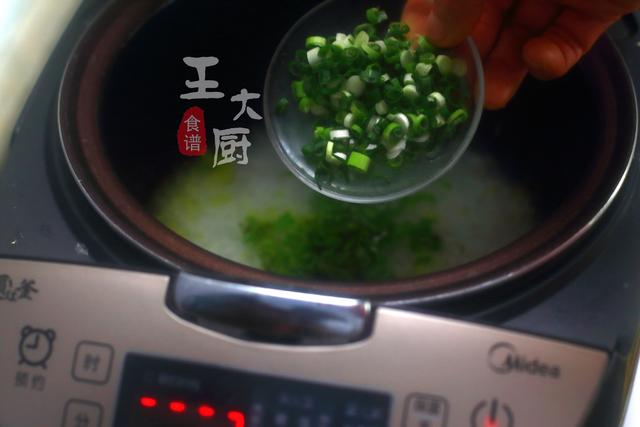 生菜和什么煮粥粥，养胃蔬菜粥