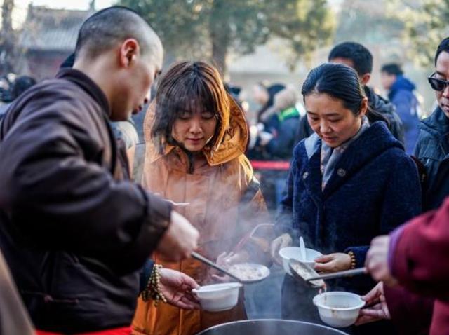 腊八节吃什么菜，腊八节吃什么菜窍门