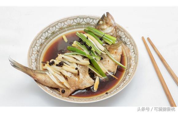 肾阴虚吃什么食物好，女性肾阴虚吃什么食物比较好