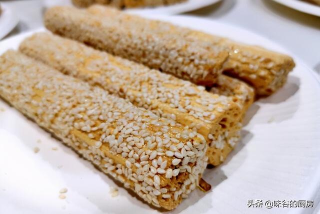 过春节吃什么，过年小食物大寓意