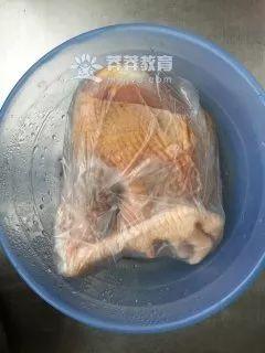 青萝卜与什么材料煲汤好，青萝卜和什么煲汤