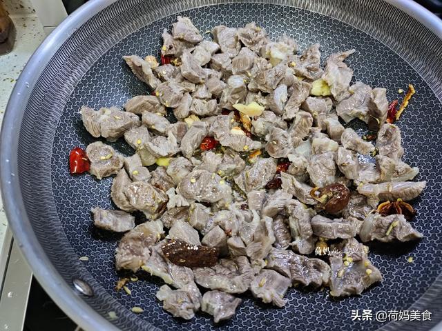 文火小牛肉用什么部位的牛肉，川味红烧牛肉怎么做好吃又嫩