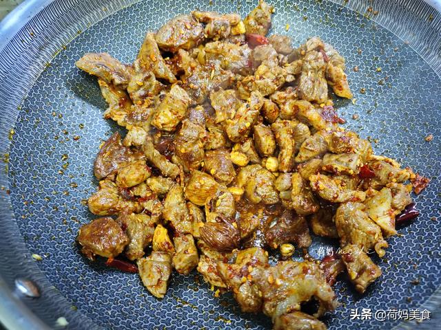 文火小牛肉用什么部位的牛肉，川味红烧牛肉怎么做好吃又嫩