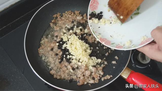 豆豉蒸鲳鱼是什么菜系，豆豉蒸鲳鱼的家常做法