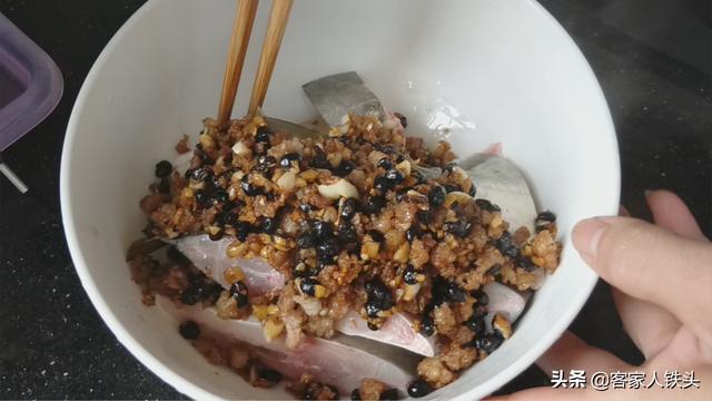 豆豉蒸鲳鱼是什么菜系，豆豉蒸鲳鱼的家常做法