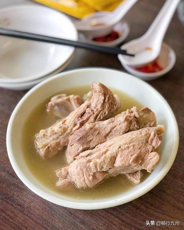 肉骨茶黑酱油是什么，肉骨茶的黑酱油是什么