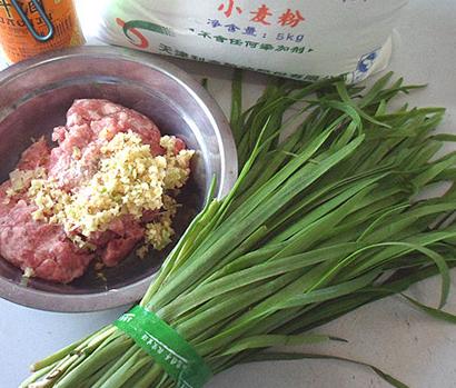 用鱼肉包饺子放什么菜，用鱼肉包饺子放什么菜给宝宝吃