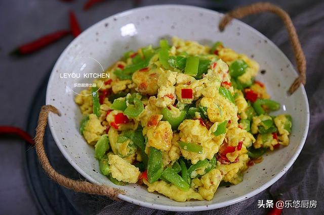 鸡蛋做什么家常菜，用鸡蛋做简易早餐